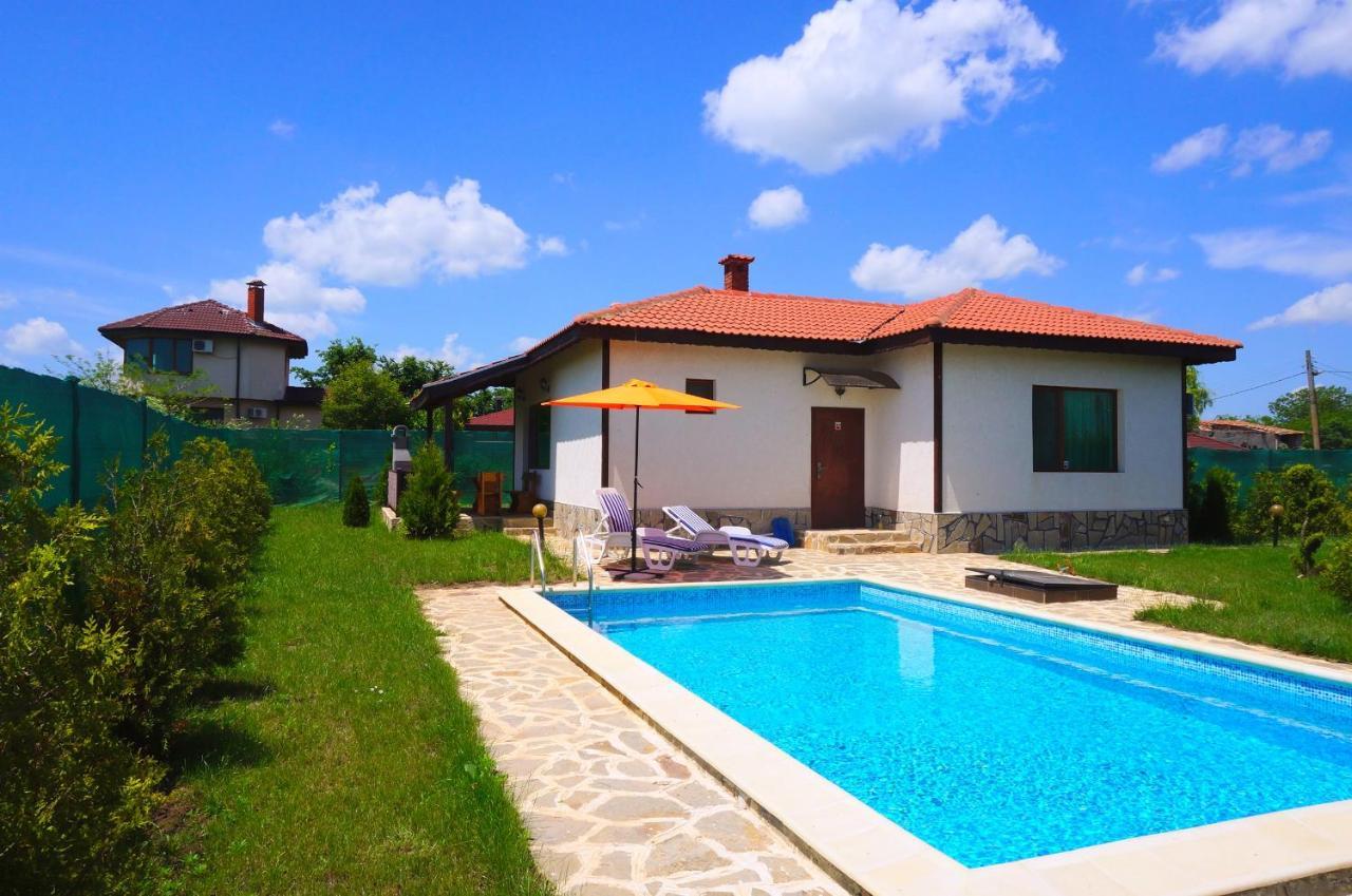 Вила Едем - Villa Edem - Beach Bolata Area Болгарево Экстерьер фото
