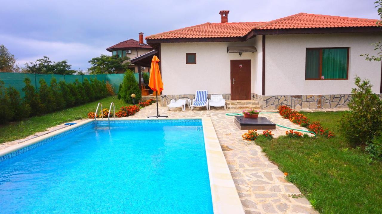 Вила Едем - Villa Edem - Beach Bolata Area Болгарево Экстерьер фото