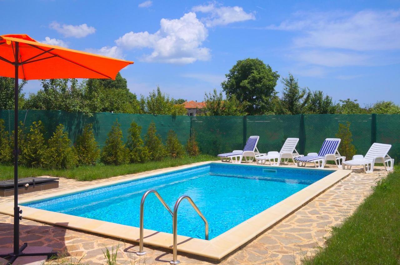Вила Едем - Villa Edem - Beach Bolata Area Болгарево Экстерьер фото