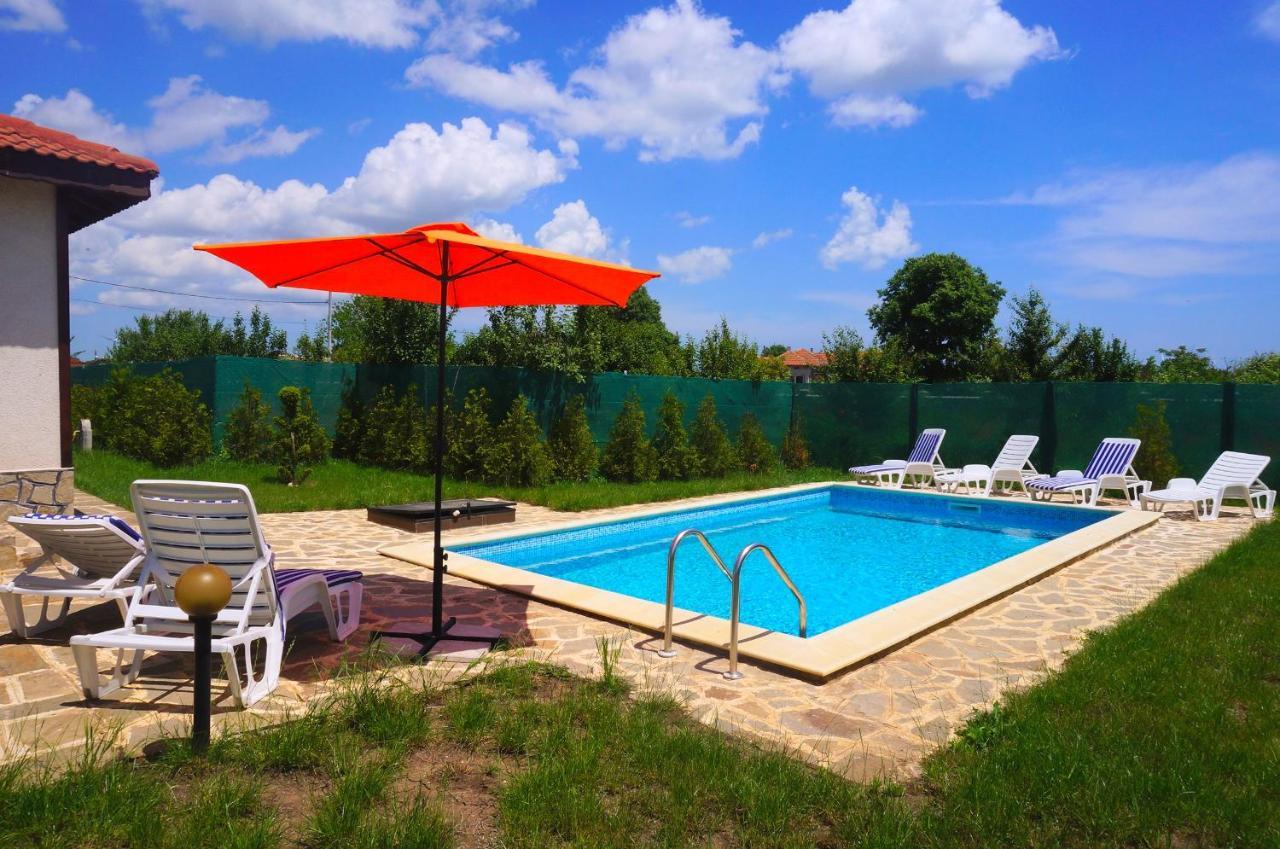 Вила Едем - Villa Edem - Beach Bolata Area Болгарево Экстерьер фото