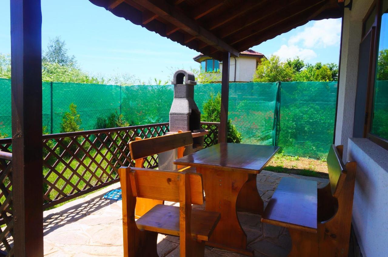 Вила Едем - Villa Edem - Beach Bolata Area Болгарево Экстерьер фото